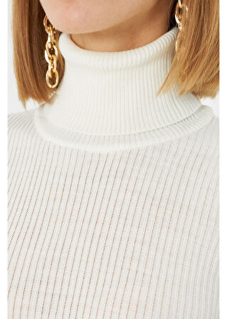 Fitilli Boğazlı Triko Kazak 