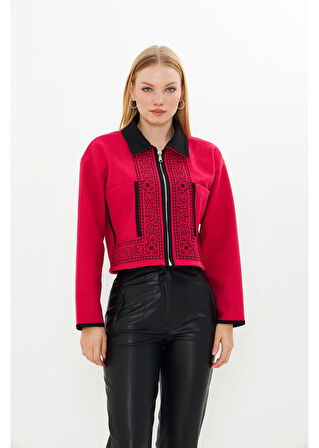 Önü Nakışlı Kısa Kaşe Gömlek 