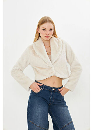 Kısa Peluş Bolero 