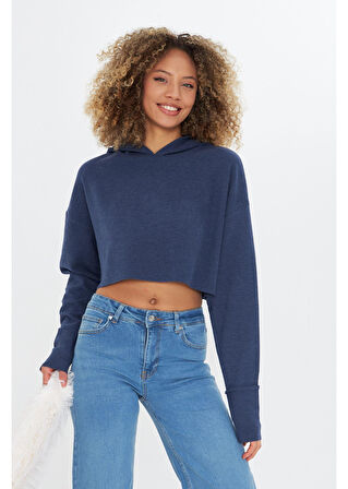 Uzun Kollu Kapüşonlu Sweatshirt 