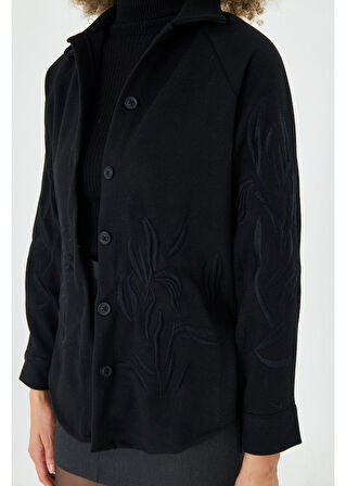 Nakışlı Yırtmaçlı Kaşe Gömlek 