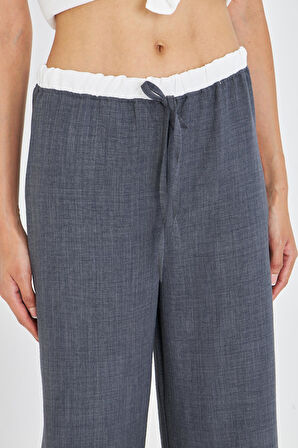 Beli Garnili Bağcıklı Keten Görünümlü Pantolon 