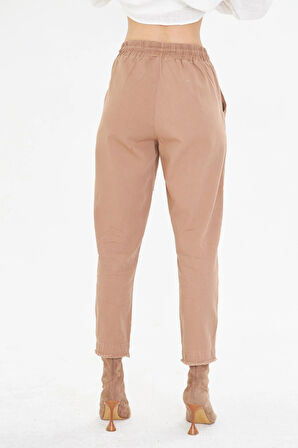 Paçası Püsküllü Pantolon 