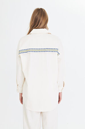 Cebi ve Arkası Nakışlı Gabardin Gömlek 