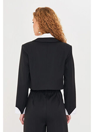 Gömlek Detaylı Garnili Kısa Ceket 