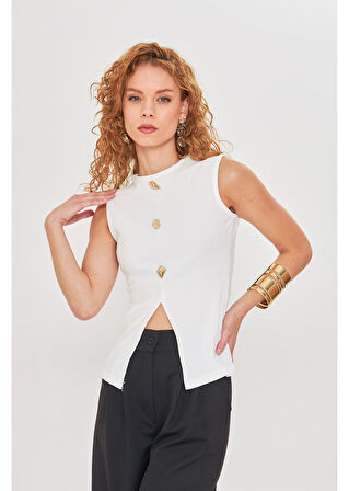 Düğme Detaylı Sıfır Kol Bluz 