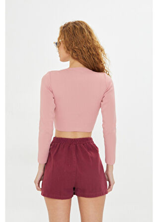 Basic Yaka Crop Kazak 