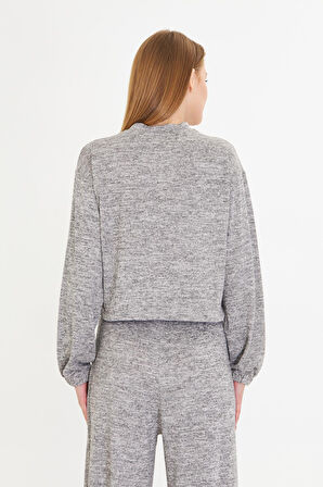 Beli Kuş Gözlü Triko Bluz 