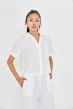 Önü Cepli Kısa Keten Görünümlü Gömlek