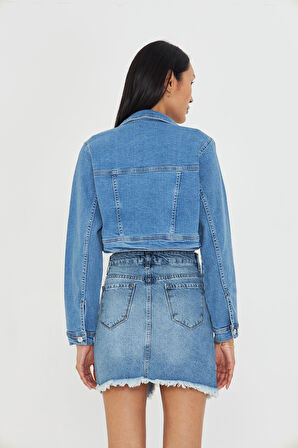 Taş İşlemeli Crop Denim Ceket