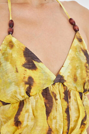 Desenli Sırt Dekolteli Boyundan Bağlamalı Bluz