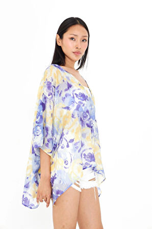 V Yaka Desenli Kimono