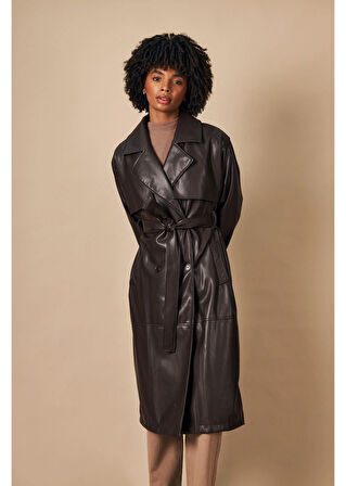 Allerli Kuşaklı Deri Trençkot 