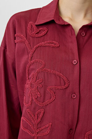 Önü Nakışlı Keten Karışımlı Gömlek