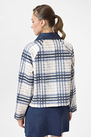 Deri Yakalı Süet Gömlek