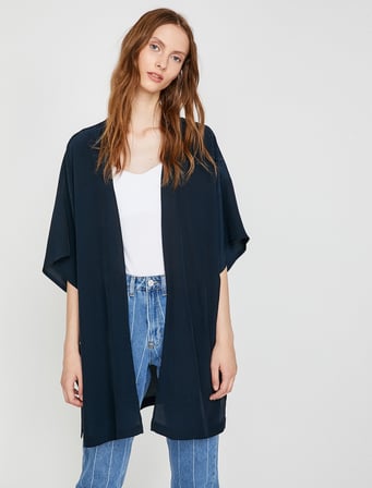 Pul Detaylı Kimono