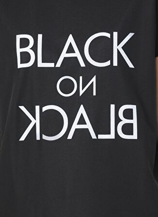 Black On Black Bisiklet Yaka Baskılı Siyah T-Shirt
