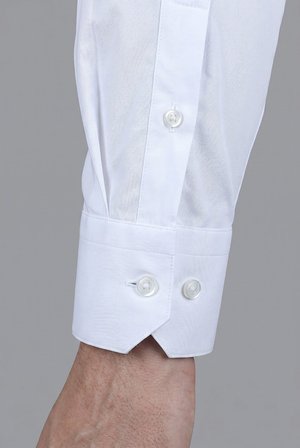 Bisse Beyaz Regular Fit Modern Pamuk Cepsiz Klasik Yaka Uzun Gömlek GMKLS250066_01