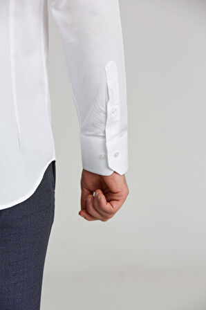 Bisse Modern Fit İtalyan Yarım Yaka Klasik Beyaz Erkek Gömlek GMARS0422301101_D01