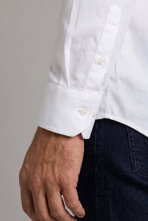 Bisse BeYaz Grubu Regular Fit Pamuk Düğmeli Paşa Yaka Gömlek GMOK3PS224002_D01