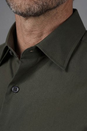 Bisse Modern Fit Klasik Yaka Haki Cepsiz Erkek Gömlek GMKLS4KC242058_D49
