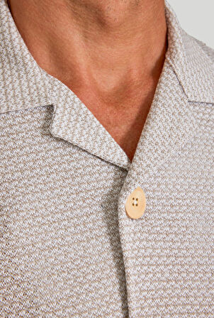 Bisse Regular Fit Apaj Yaka Örme Cepsiz Ekru Erkek Gömlek GMORM250003_D03