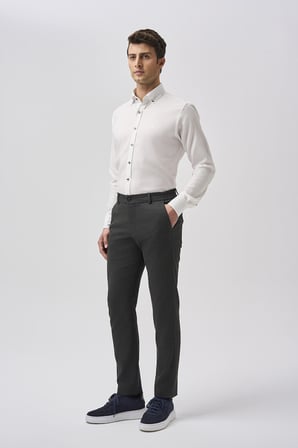 Bisse Bisse Studio Erkek Regular Fit Uzun Kollu Beyaz Gömlek BSGMARS25538_D01