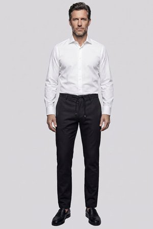 Bisse Beyaz Regular Fit Pamuk Cepsiz Klasik Uzun Yaka Gömlek GMKLS252191_D01