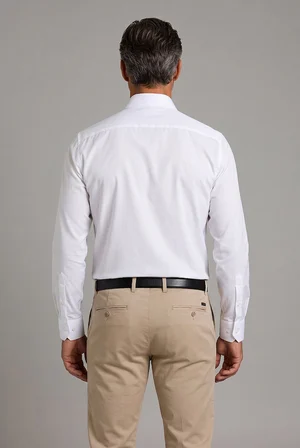 Bisse Beyaz Regular Fit Cepsiz Klasik Uzun Yaka Gömlek GMKLS252176_D01