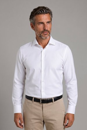 Bisse BeYaz Grubu Regular Fit Pamuk Cepsiz Klasik Uzun Yaka Gömlek GMKLS252204_D01