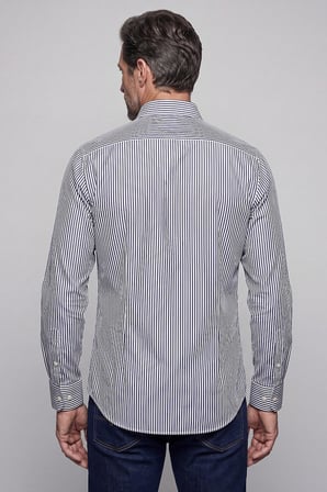 Bisse Siyah Regular Fit Pamuk Cepsiz Yaşa Yaka Uzun Gömlek GMCZG261088_D99