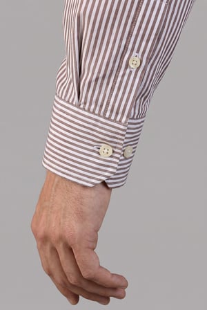 Bisse Kahve Regular Fit Pamuk Cepsiz Yaşa Yaka Uzun Gömlek GMCZG261088_K11
