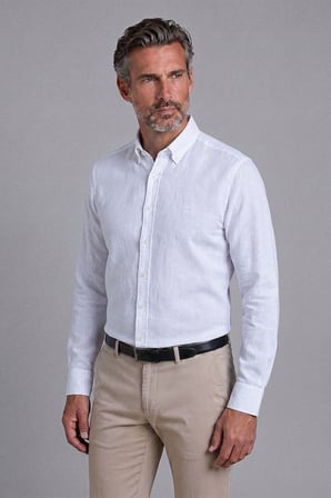 Bisse Beyaz Uzun Kol Keten Paşa Yaka Cepsi̇z Gömlek BSGMKTN263036_01