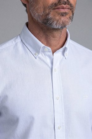 Bisse Beyaz Uzun Kol Keten Paşa Yaka Cepsi̇z Gömlek BSGMKTN263036_01