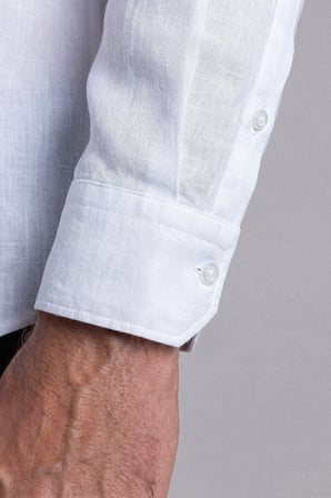 Bisse Beyaz Uzun Kol Keten Paşa Yaka Cepsi̇z Gömlek BSGMKTN263036_01