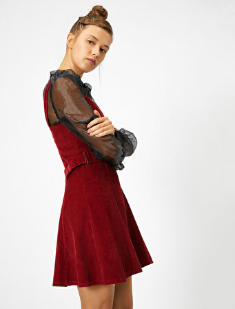 Kemer Detaylı Kadife Elbise