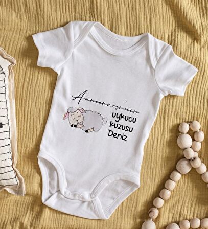 BK Kids İsimli Anneannesi'nin Uykucu Kuzusu Tasarımlı Bebek Body Zıbın - Model 1