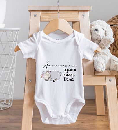 BK Kids İsimli Anneannesi'nin Uykucu Kuzusu Tasarımlı Bebek Body Zıbın - Model 1