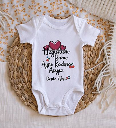BK Kids İsimli Aynı Kadına Aşığız Tasarımlı Bebek Body Zıbın - Model 2