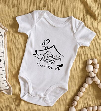 BK Kids İsimli Evimizin Neşesi Tasarımlı Bebek Body Zıbın - Model 1