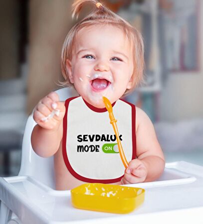 BK Kids Sevdaluk Mode Tasarımlı Kırmızı Bebek Body Zıbın ve Mama Önlüğü Hediye Seti-1
