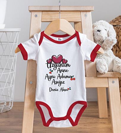 BK Kids Kişiye Özel Aynı Adama Aşığız Tasarımlı Kırmızı Bebek Body Zıbın-1