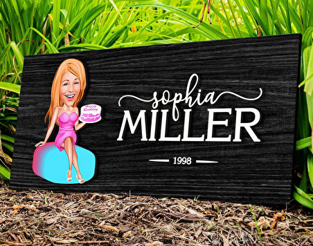 BK Gift Kişiye Özel Kadın Doğum Günü Karikatürlü Kabartma Figürlü Ahşap Tablo, Duvar Dekoru, Arkadaşa Hediye, Özel Tasarım Ev Hediyesi-1