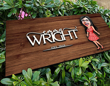 BK Gift Kişiye Özel Kadın Karikatürlü Kabartma Figürlü Ahşap Tablo, Duvar Dekoru, Arkadaşa Hediye, Özel Tasarım Ev Hediyesi-1