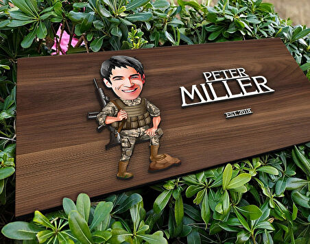 BK Gift Kişiye Özel Asker Karikatürlü Kabartma Tasarım Antik Ceviz Ahşap Tabela-2, Dekoratif Tabela, Rustik Ev Dekorasyonu, Duvar Dekoru