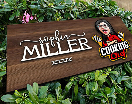 BK Gift Kişiye Özel Kadın Chef Karikatürlü Kabartma Tasarım Antik Ceviz Ahşap Tabela-3, Dekoratif Tabela, Rustik Ev Dekorasyonu, Duvar Dekoru