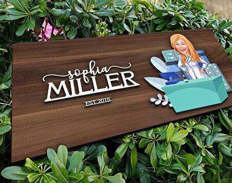 BK Gift Kişiye Özel Kadın Eczacı Karikatürlü Kabartma Tasarım Antik Ceviz Ahşap Tabela-1, Dekoratif Tabela, Rustik Ev Dekorasyonu, Duvar Dekoru