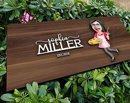 BK Gift Kişiye Özel Kadın Ressam Karikatürlü Kabartma Tasarım Antik Ceviz Ahşap Tabela-1, Dekoratif Tabela, Rustik Ev Dekorasyonu,Duvar Dekoru