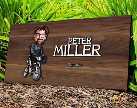 BK Gift Kişiye Özel Erkek Bisikletçi Karikatürlü Kabartma Tasarım Antik Ceviz Ahşap Tabela-2, Dekoratif Tabela, Rustik Ev Dekorasyonu