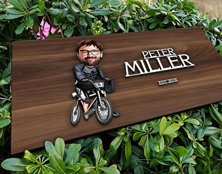 BK Gift Kişiye Özel Erkek Bisikletçi Karikatürlü Kabartma Tasarım Antik Ceviz Ahşap Tabela-2, Dekoratif Tabela, Rustik Ev Dekorasyonu